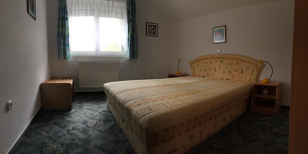 Frankie Holiday Apartment Ii. Балатондьєрек Екстер'єр фото